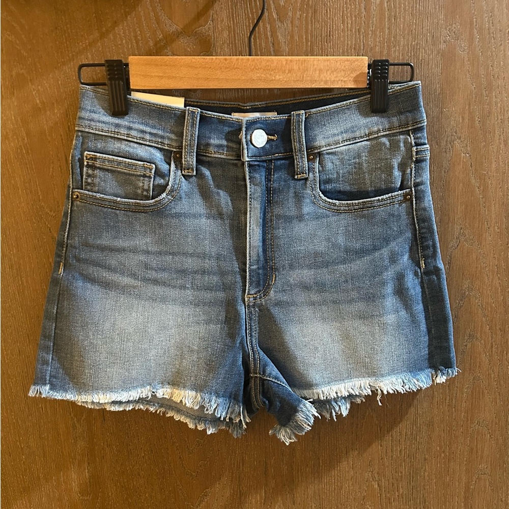 Star Patch Denim Shorts - Size Small- NWT